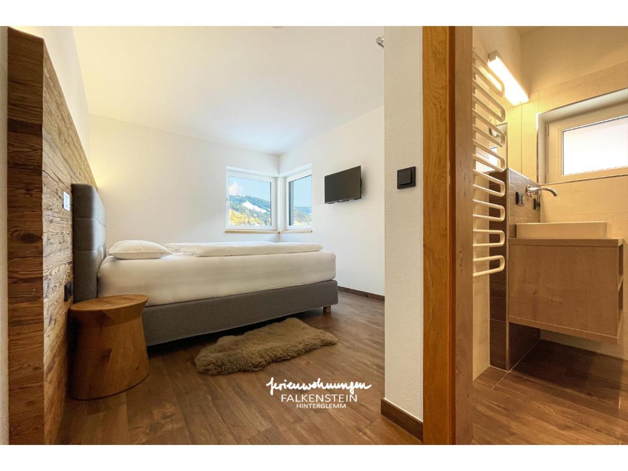 Ferienwohnungen Falkenstein Hinterglemm Saalbach-Hinterglemm Room photo
